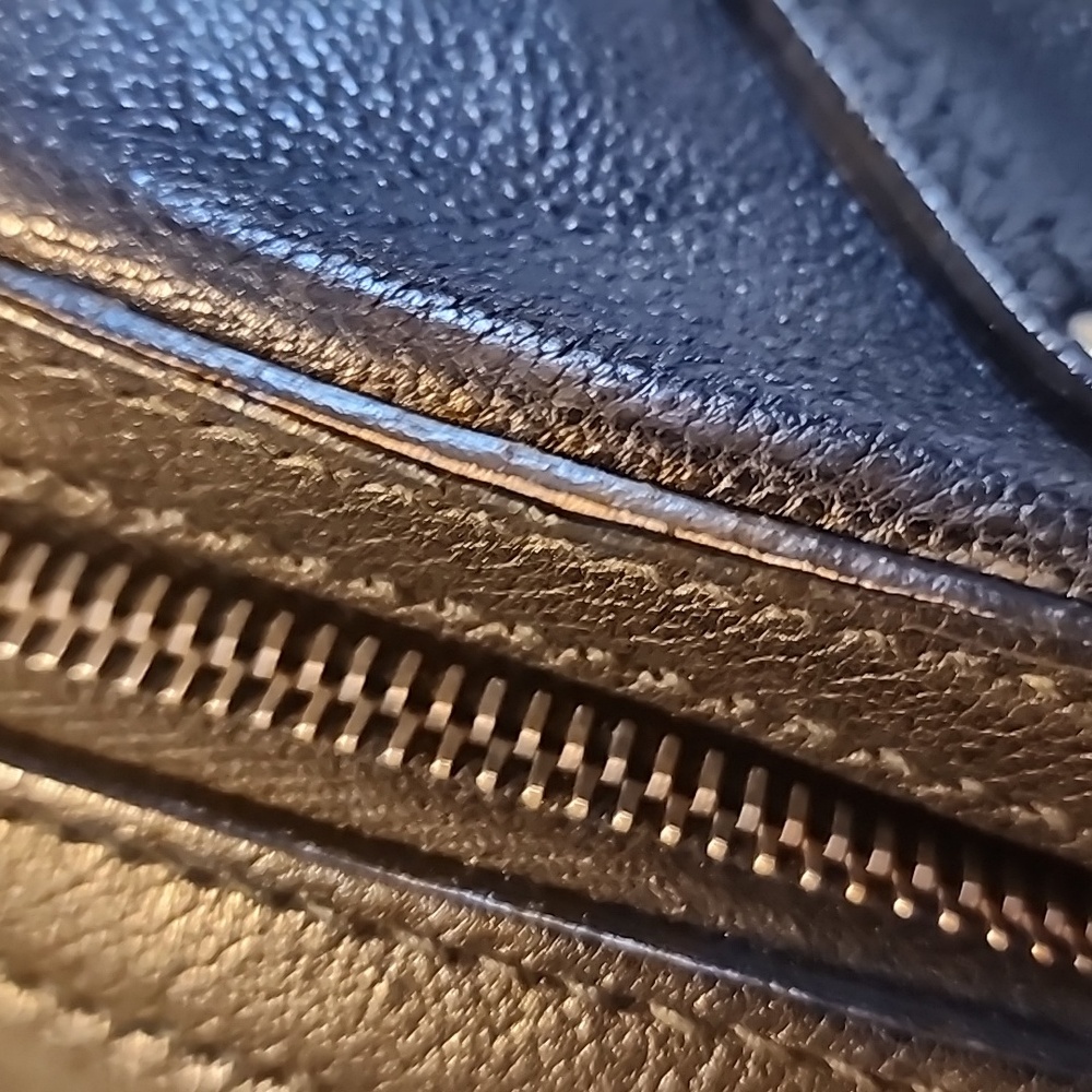 Authentic Vintage YSL Muse Bag - Picture 11 of 17